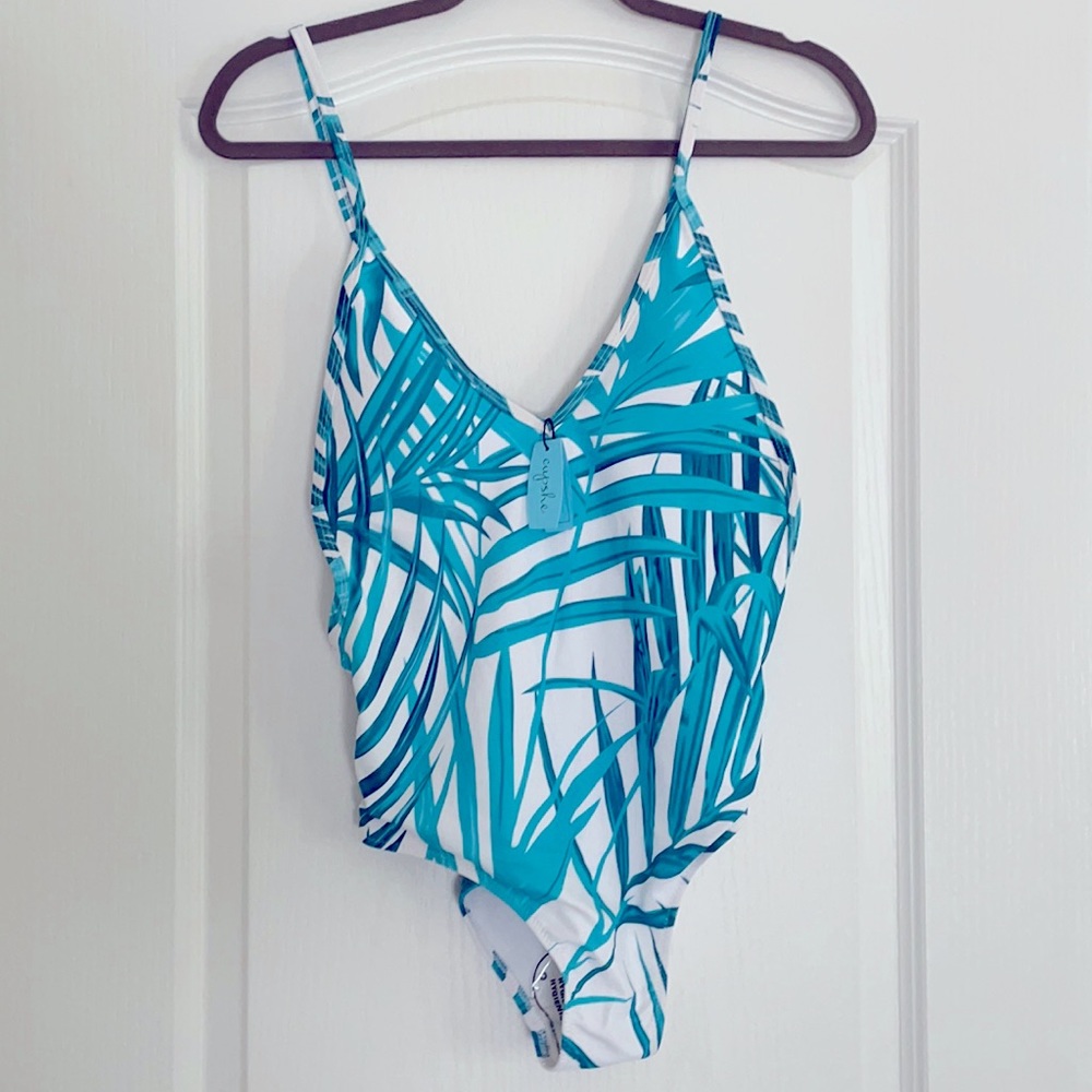 One piece Cupshe palm swimsuit